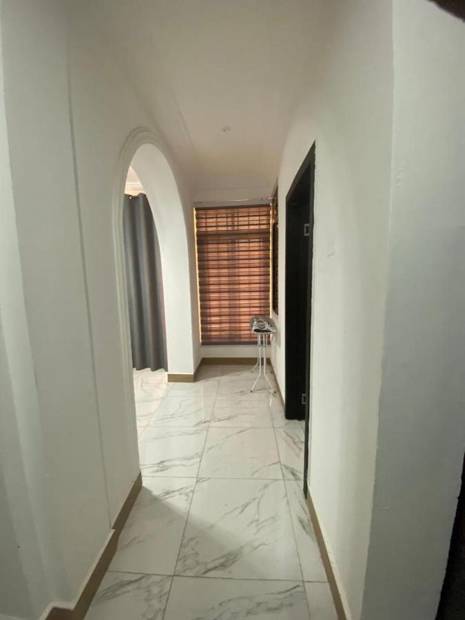 Milton Avenue Suites Akra Zewnętrze zdjęcie